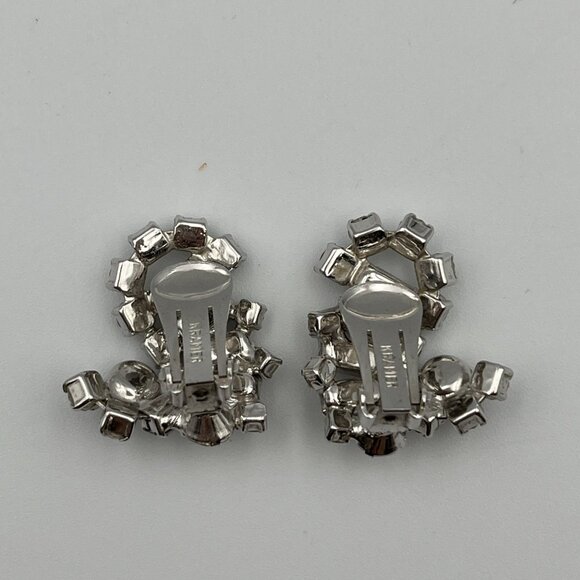 Vintage Kramer Of NY Rhinestone Clip Earrings Baguette Marquise Silver Tone EUC - Picture 3 of 6